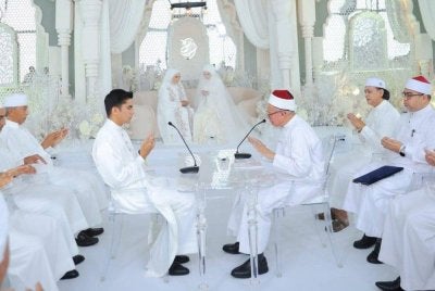 PERBUATAN membalikkan tangan ketika berdoa memohon dijauhkan bala bencana dan keburukan merupakan sunnah Rasulullah SAW. 