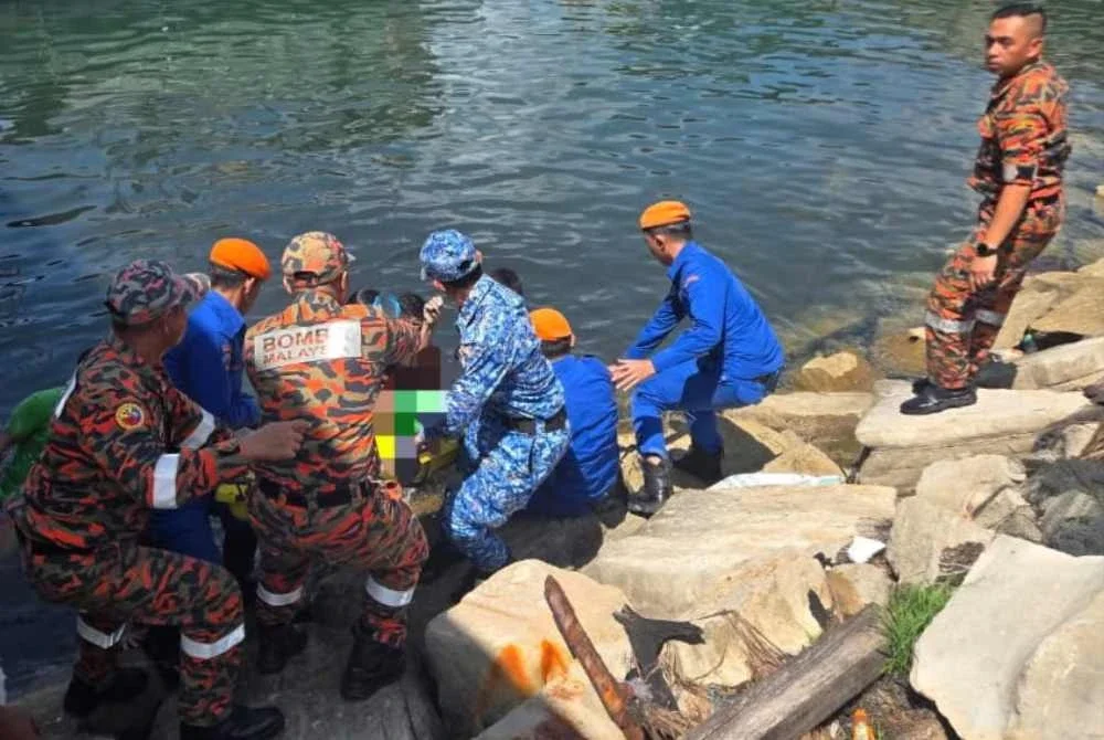 Mayat mangsa ditemukan lemas selepas terjatuh dari kapal yang berlabuh di Jeti Ko-Nelayan, Kudat