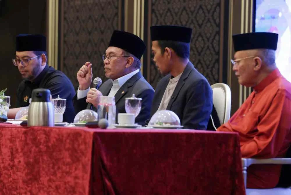 Malaysia tidak ketepikan hak asasi tangani isu pelarian Myanmar – Anwar Malaysia tidak ketepikan hak asasi tangani isu pelarian Myanmar – Anwar