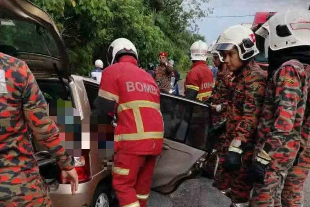 Guru Besar Sekolah Kebangsaan (SK) Hulu Bernam di sini, maut dalam nahas membabitkan dua kenderaan di Jalan Kuala Lumpur-Ipoh berhampiran sebuah stesen minyak dekat Kalumpang, di sini hari ini.