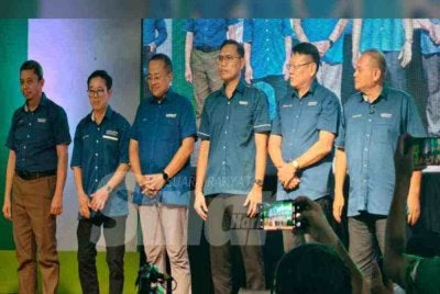 Perikatan Nasional (PN) secara rasmi mengumumkan akan bertanding di enam daripada 24 kerusi Dewan Undangan Negeri (DUN) pada Pilihan Raya Negeri (PRN) Melaka ke-16 yang akan berlangsung pada 14 November ini.