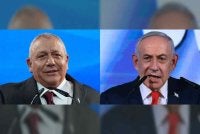 Gadi Eisenkot (kiri) dan Netanyahu berucap kepada penyokong masing-masing pada perhimpunan malam pilihan raya di Tel Aviv dan Baitulmaqdis, 28 Oktober lalu. FOTO: AFP