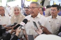 Wan Ahmad Dahlan bercakap kepada pemberita pada Sabtu.